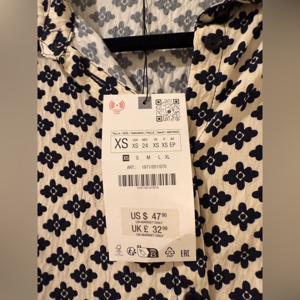 NWT ZARA Black & White Oversized Patterned Blouse - XS